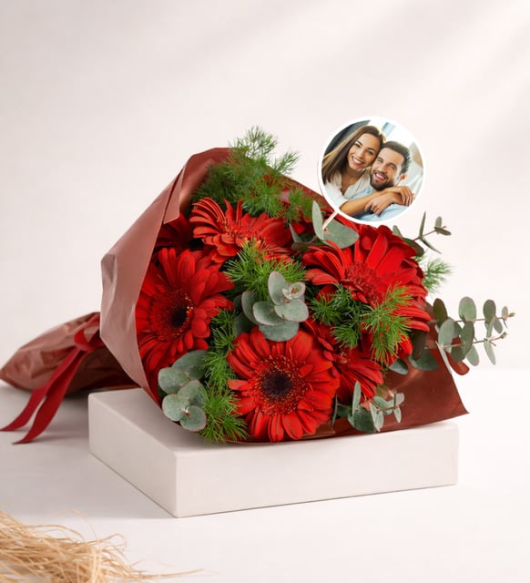 Kişiye Özel Pankartlı Kırmızı Gerbera Buketi